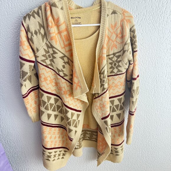 Western Aztec Cardigan – Active Design Los Angeles – Open Front Boho Style - Picture 3 of 4